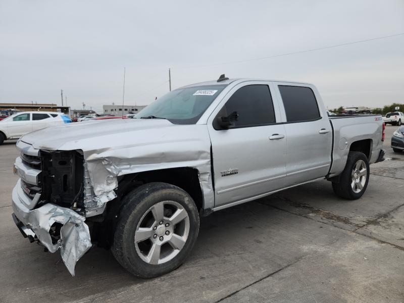 CHEVROLET SILVERADO 2018 with VIN 3GCUKREC6JG594318 - Photo from auction
