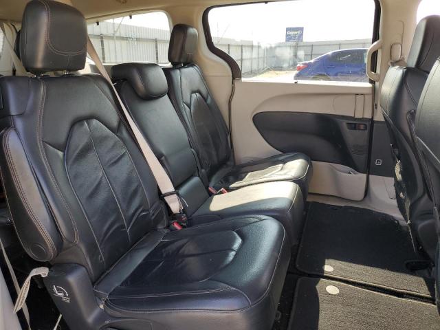 Photo 11 from auction – 2017 CHRYSLER PACIFICA T with VIN 2C4RC1BG8HR665535