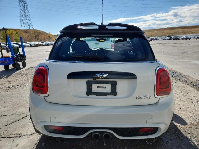 Photo 6 from auction – 2017 MINI COOPER S with VIN WMWXP7C52H3C61828