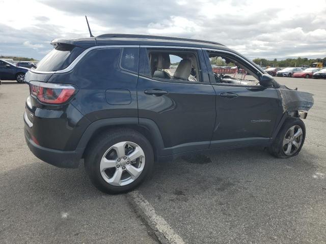 Photo 3 from auction – 2018 JEEP COMPASS LATITUDE with VIN 3C4NJDBBXJT150517