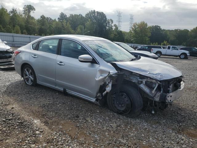 Foto 4 de la subasta – 2015 NISSAN ALTIMA 2.5 con VIN 1N4AL3AP1FC950275