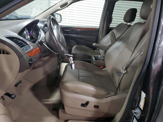 Photo 7 from auction – 2016 CHRYSLER TOWN & COU with VIN 2C4RC1BG6GR280361