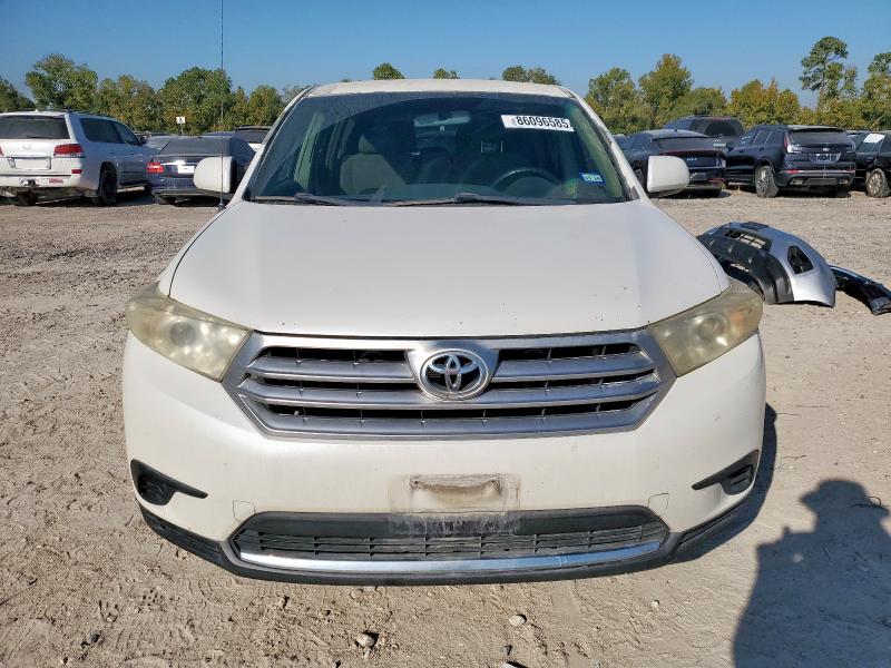 Photo 5 from auction – 2011 TOYOTA HIGHLANDER with VIN 5TDZA3EH3BS009988