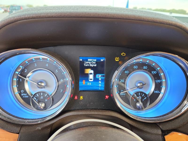 Photo 9 from auction – 2014 CHRYSLER 300C with VIN 2C3CCAEG8EH358177