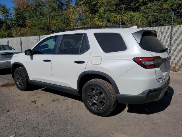 Photo 2 from auction – 2025 HONDA PILOT TRAI with VIN 5FNYG1H66SB064092