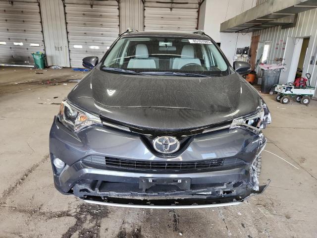 Photo 5 from auction – 2016 TOYOTA RAV4 XLE with VIN JTMWFREV7GD082104