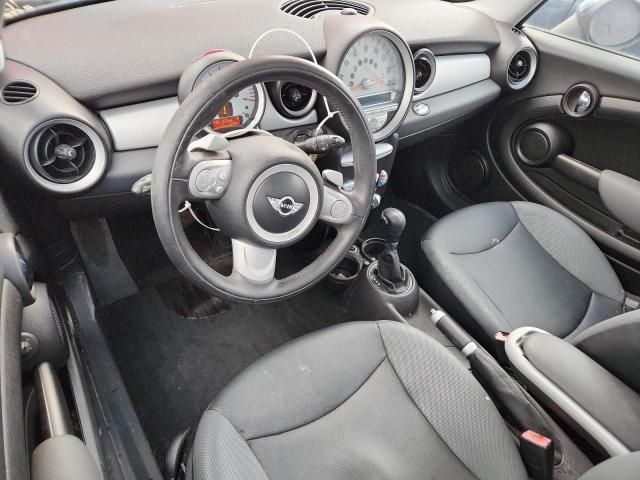 Photo 8 from auction – 2009 MINI COOPER with VIN WMWMF33549TT68375