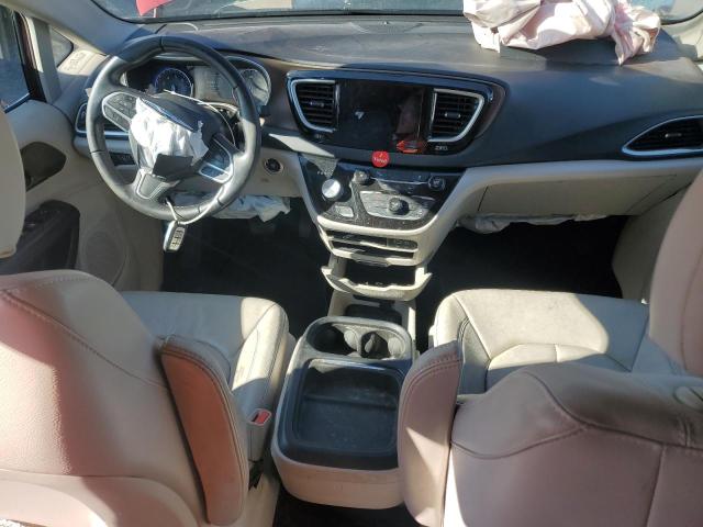 Photo 8 from auction – 2017 CHRYSLER PACIFICA T with VIN 2C4RC1BG5HR670286