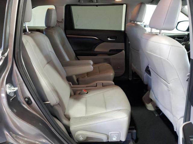 Photo 11 from auction – 2014 TOYOTA HIGHLANDER with VIN 5TDDCRFH9ES004837