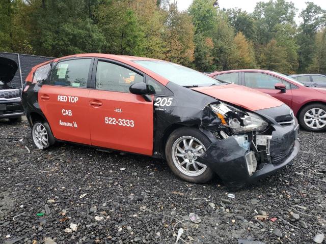 Photo 4 from auction – 2013 TOYOTA PRIUS V with VIN JTDZN3EU5D3236492