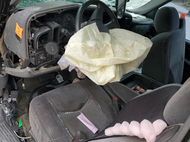 Photo 8 from auction – 2005 CHEVROLET SILVERADO C1500 with VIN 2GCEC19V351101322