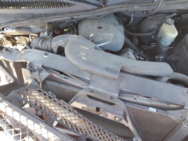Фото 11 с аукциона – 2002 CHEVROLET AVALANCHE с VIN 3GNEC13TX2G157467