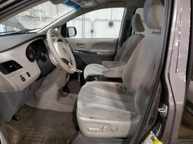 Photo 7 from auction – 2013 TOYOTA SIENNA LE with VIN 5TDKK3DC9DS391449