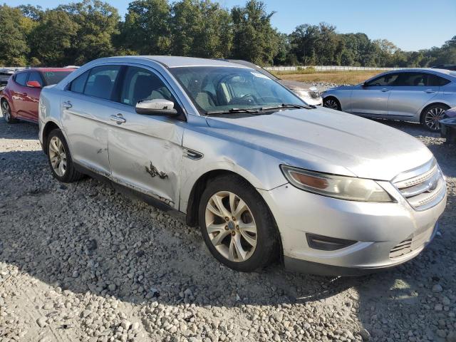 Photo 4 from auction – 2010 FORD TAURUS SEL with VIN 1FAHP2EW2AG105130