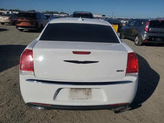 Photo 6 from auction – 2015 CHRYSLER 300 LIMITE with VIN 2C3CCAAG5FH796548