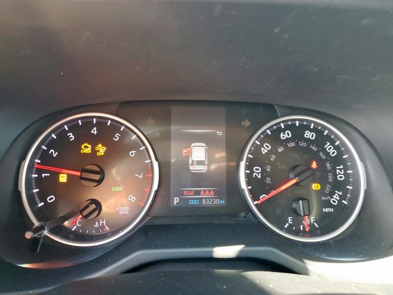 Photo 9 from auction – 2021 TOYOTA RAV4 XLE with VIN 2T3W1RFVXMC162848