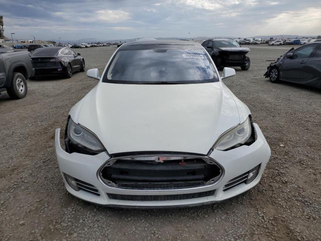 Photo 5 from auction – 2013 TESLA MODEL S with VIN 5YJSA1DP1DFP06873