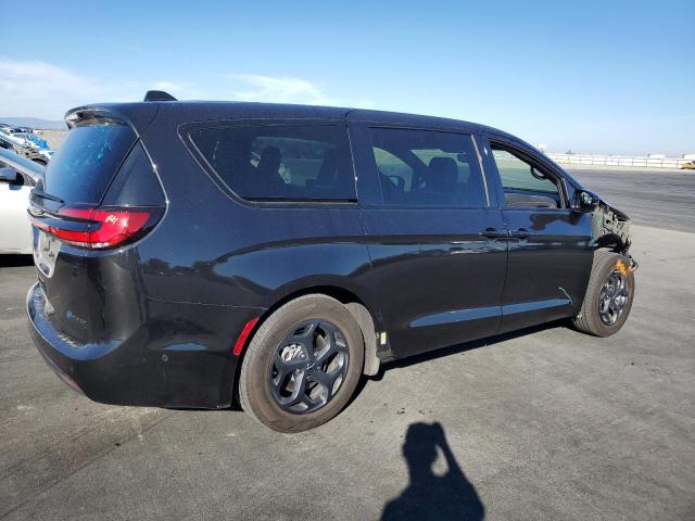 Photo 3 from auction – 2023 CHRYSLER PACIFICA H with VIN 2C4RC1S73PR562795