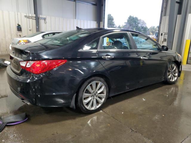 Photo 3 from auction – 2011 HYUNDAI SONATA SE with VIN 5NPEC4ACXBH119628