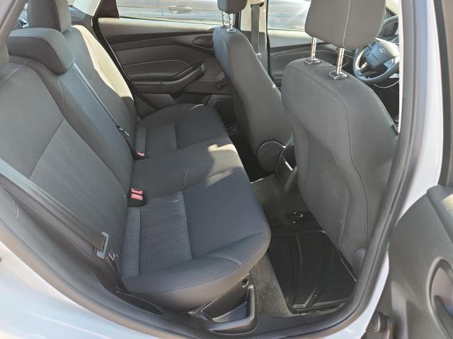 Photo 10 from auction – 2016 FORD FOCUS S with VIN 1FADP3E22GL218772