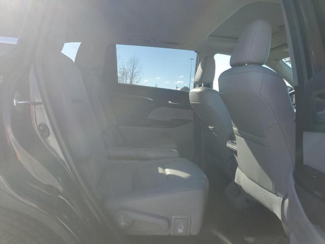 Photo 10 from auction – 2014 TOYOTA HIGHLANDER with VIN 5TDDKRFH9ES069125