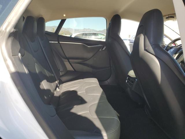 Photo 10 from auction – 2015 TESLA MODEL S 70 with VIN 5YJSA1S19FFP77014