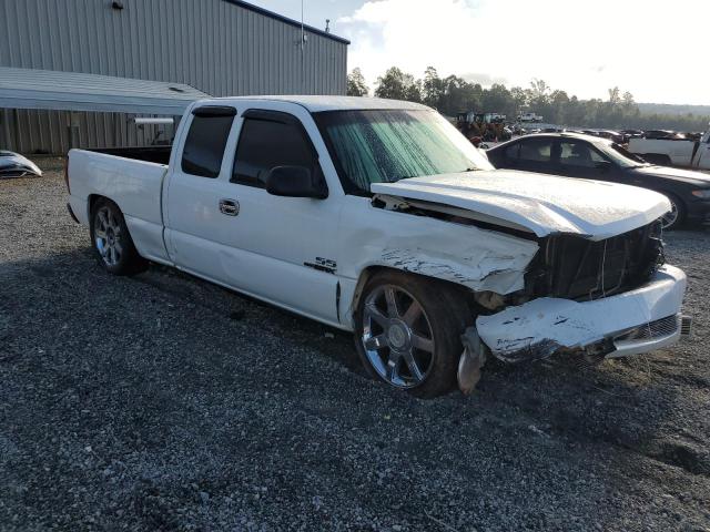Photo 4 from auction – 2005 CHEVROLET SILVERADO with VIN 1GCEC19T15Z283429
