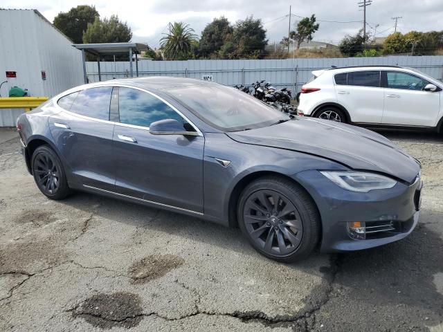 Photo 4 from auction – 2018 TESLA MODEL S with VIN 5YJSA1E29JF292644