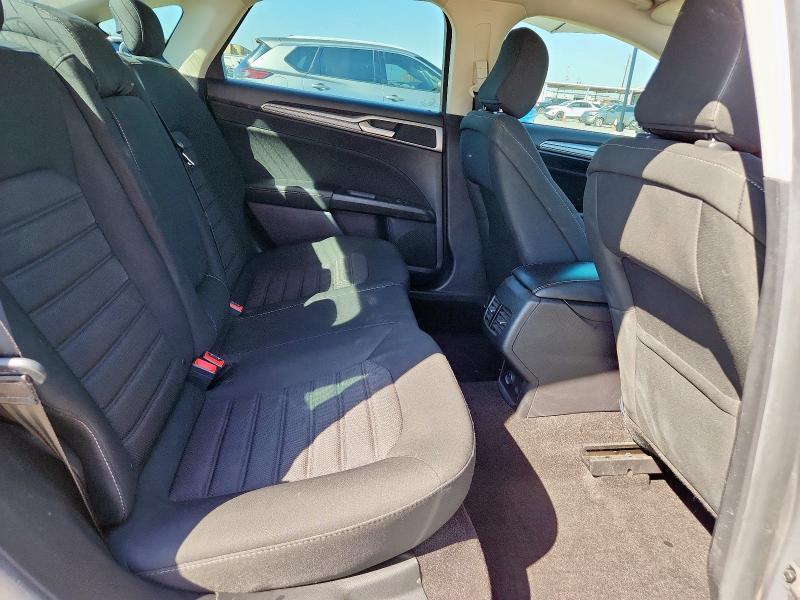 Photo 10 from auction – 2020 FORD FUSION SE with VIN 3FA6P0HD0LR187702