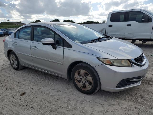 Photo 4 from auction – 2014 HONDA CIVIC LX with VIN 19XFB2F51EE025801