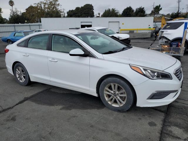 Photo 4 from auction – 2015 HYUNDAI SONATA SE with VIN 5NPE24AF2FH229883