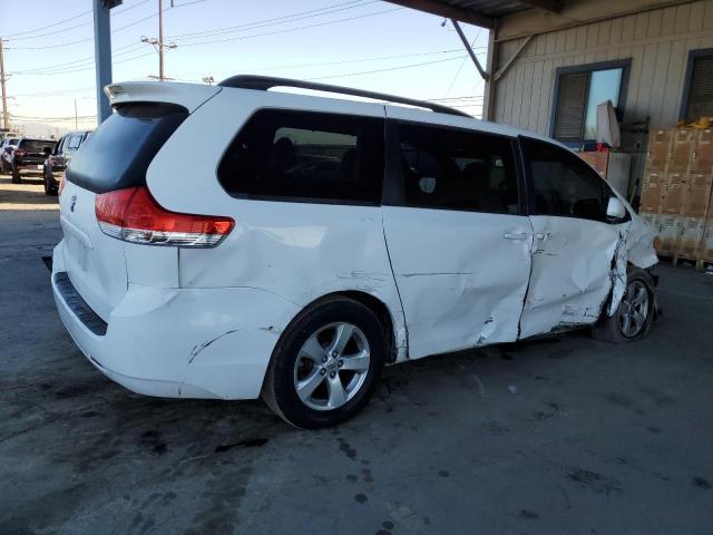 Photo 3 from auction – 2014 TOYOTA SIENNA LE with VIN 5TDKK3DC6ES414574