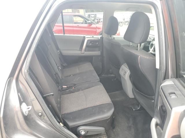 Photo 10 from auction – 2011 TOYOTA 4RUNNER SR with VIN JTEZU5JR6B5032880