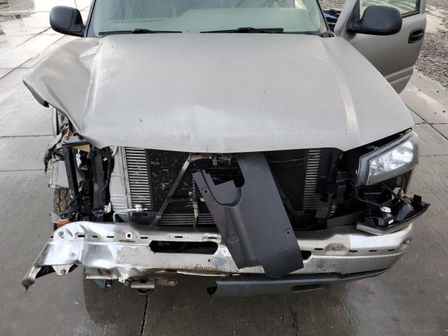 Photo 11 from auction – 2003 CHEVROLET SILVERADO with VIN 1GCHK23103F176691