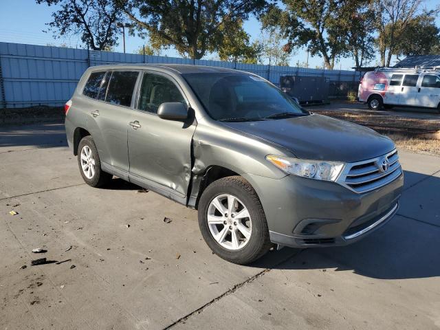 Photo 4 from auction – 2013 TOYOTA HIGHLANDER with VIN 5TDZA3EH1DS031555