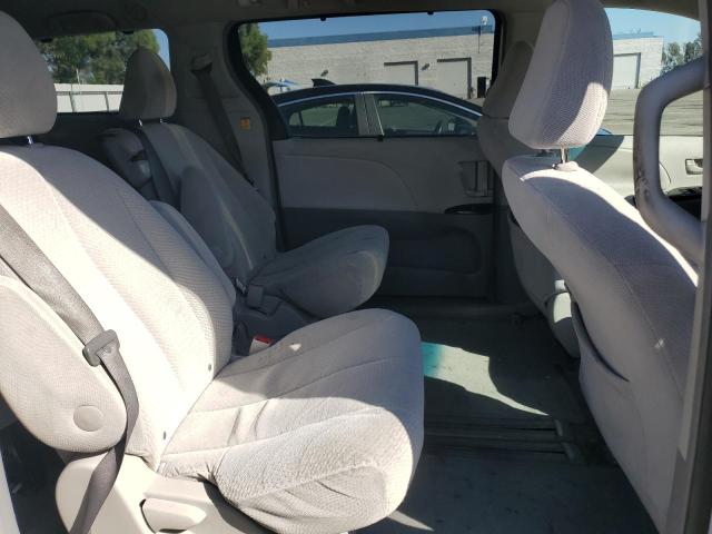 Photo 11 from auction – 2011 TOYOTA SIENNA LE with VIN 5TDKK3DC0BS129624