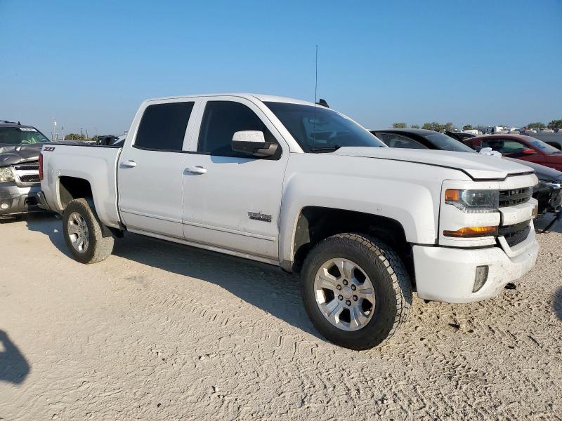 Photo 4 from auction – 2017 CHEVROLET SILVERADO with VIN 3GCUKREC5HG345793