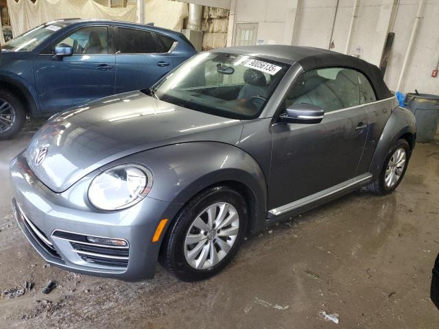 VOLKSWAGEN BEETLE S 2018 with VIN 3VW5DAAT1JM515593 - Photo from auction