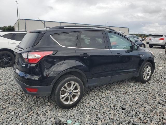 Photo 3 from auction – 2018 FORD ESCAPE SE with VIN 1FMCU0GD9JUC77228