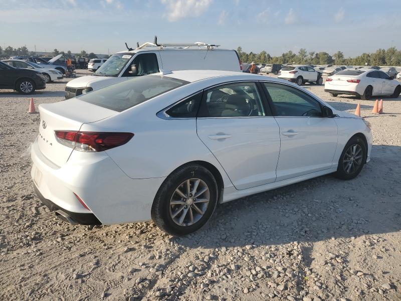 Photo 3 from auction – 2019 HYUNDAI SONATA SE with VIN 5NPE24AF2KH745932