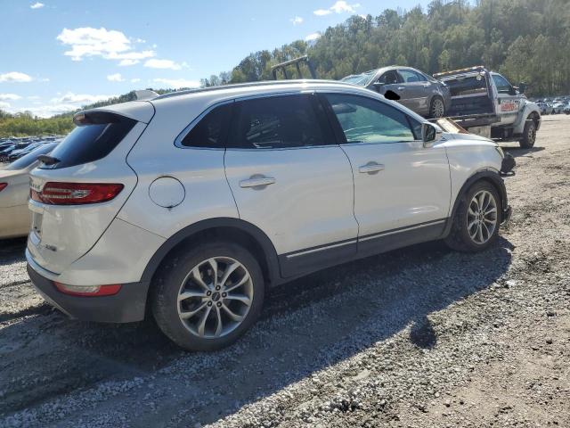 Photo 3 from auction – 2015 LINCOLN MKC with VIN 5LMTJ2AH0FUJ13371
