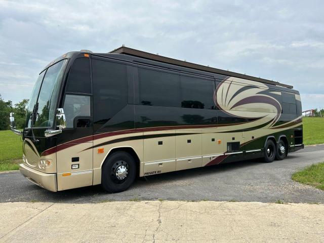 Photo 2 from auction – 2003 PREVOST BUS with VIN 2PCV3349231014465