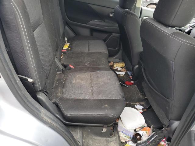 Photo 10 from auction – 2016 MITSUBISHI OUTLANDER with VIN JA4AZ3A36GZ010312