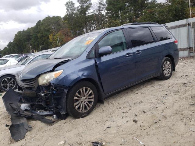 Photo 1 from auction – 2014 TOYOTA SIENNA XLE with VIN 5TDYK3DC4ES411652