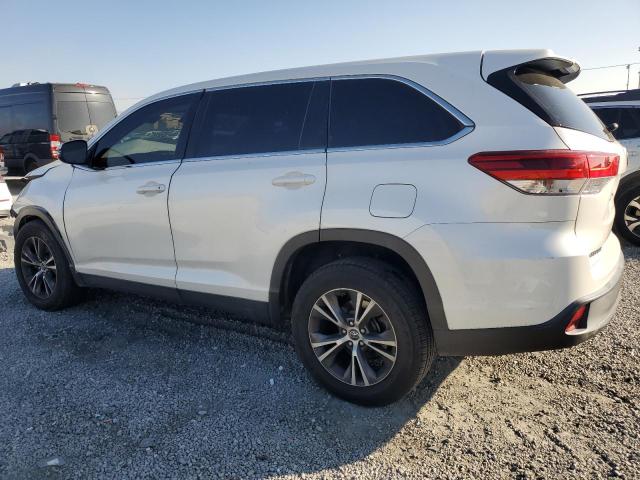 Photo 2 from auction – 2019 TOYOTA HIGHLANDER with VIN 5TDZARFH1KS050735