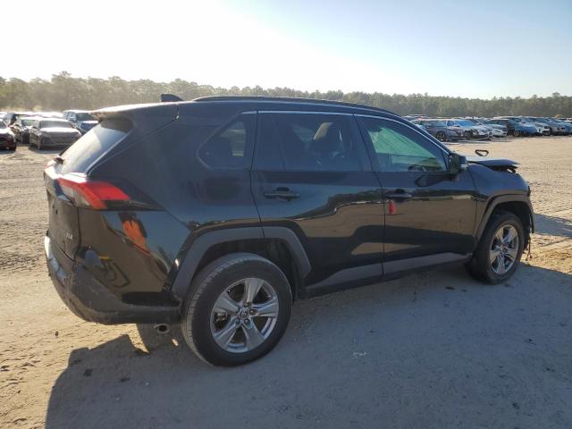 Photo 3 from auction – 2023 TOYOTA RAV4 XLE with VIN 2T3W1RFV0PC231034