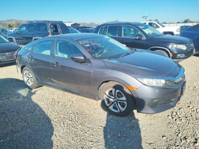 Photo 4 from auction – 2018 HONDA CIVIC LX with VIN 2HGFC2F59JH539618