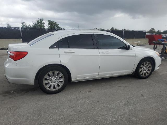 Photo 3 from auction – 2012 CHRYSLER 200 LX with VIN 1C3CCBAB8CN168870
