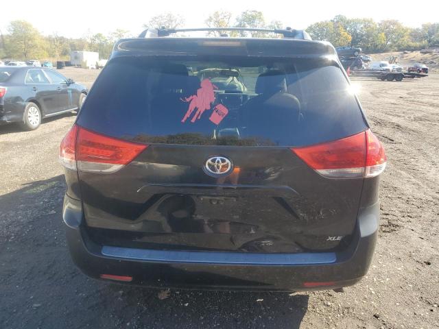 Photo 6 from auction – 2013 TOYOTA SIENNA XLE with VIN 5TDYK3DC3DS281099