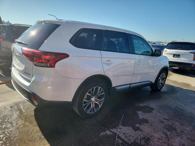 Photo 3 from auction – 2016 MITSUBISHI OUTLANDER with VIN JA4AD2A36GZ013705